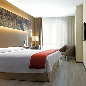 Гостиница Nh Barcelona Diagonal Center