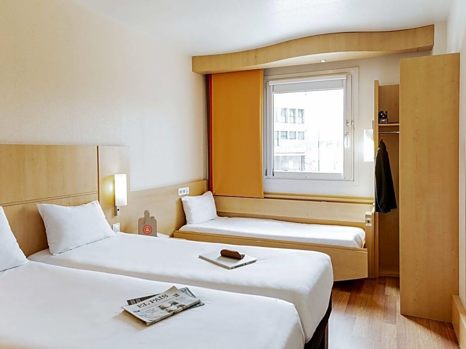 Фото Ibis budget Oviedo