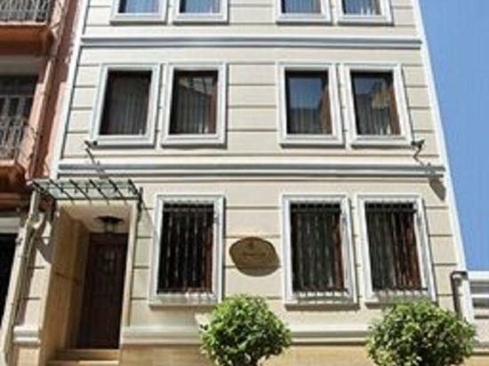 Гостиница Пера Ориент Сьютс в Бейоглу