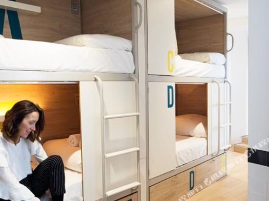 Фото U-Sense For You Hostel Sevilla