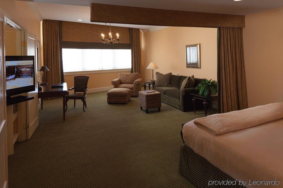 Фото Haywood Park Hotel, Ascend Hotel Collection