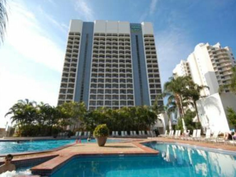 Гостиница Holiday Inn Surfers Paradise в Голд-Кост