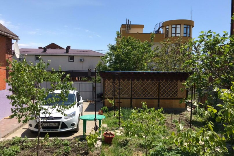 Фото Адриана