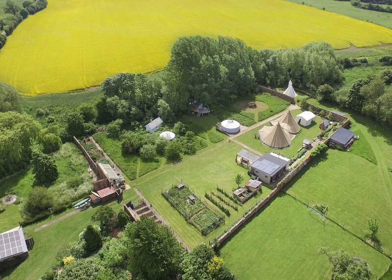 Отдых на ферме Talton Lodge Kitchen Garden & Barn