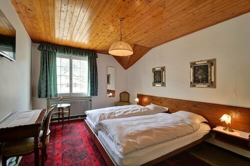 Гостиница Hotel Du Chasseur в Кантоне Невшатель