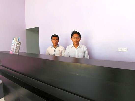 Фото отеля 1