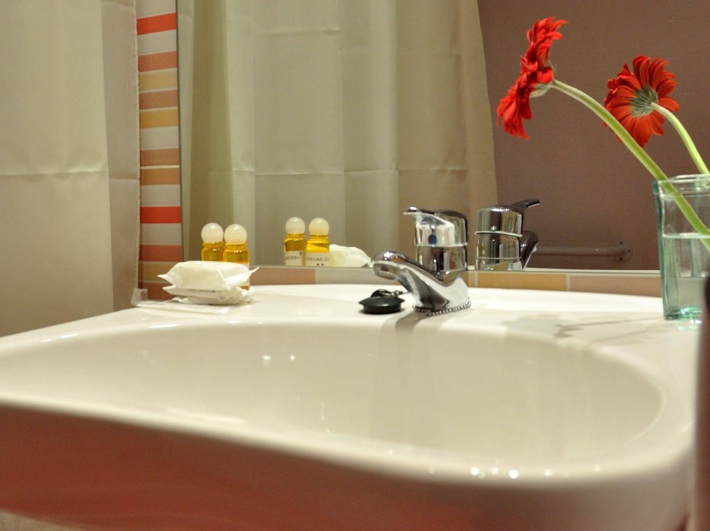 Фото Hostal Ballesta