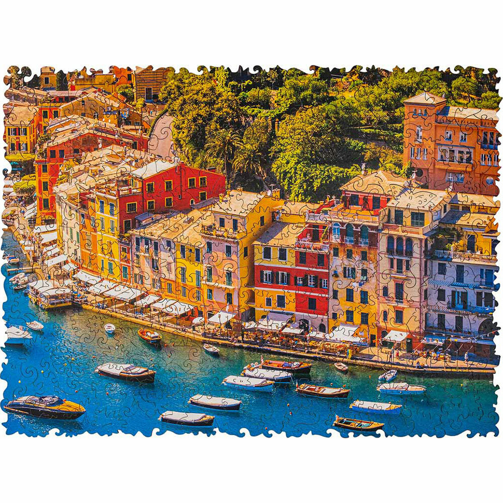 Hediyelik eşya mağazaları Wooden Puzzles, Moskova, foto