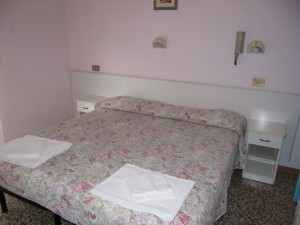 Фото Hotel Villa Donati