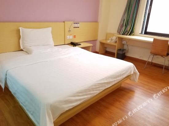 Фото 7 Days Inn Shenzhen East Railway Station Buji Laojie