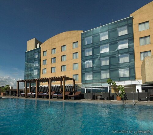 Внешний вид отеля Royal Orchid Central Pune в Пуне, фото 1