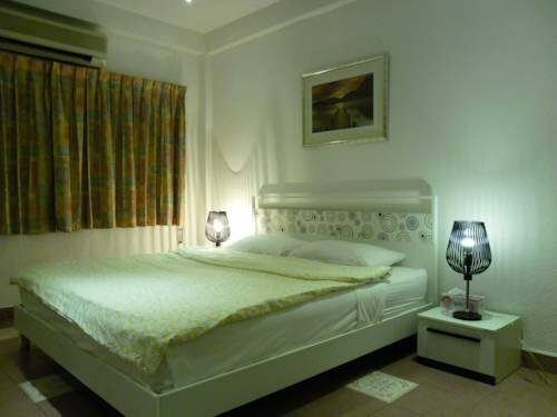 Гостиница Swiss Food Restaurant and Hotel в Паттайе