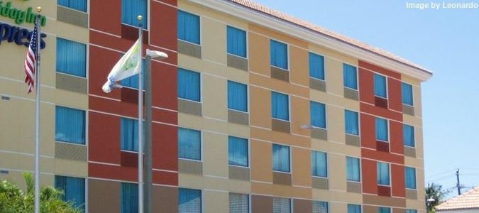 Фото Holiday Inn Express Ft. Lauderdale Cruise-Airport, an Ihg Hotel