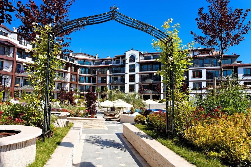 Фото Boutique Rose Gardens