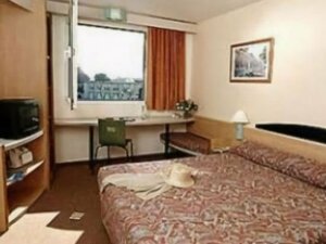 Гостиница Ibis Stuttgart Centrum