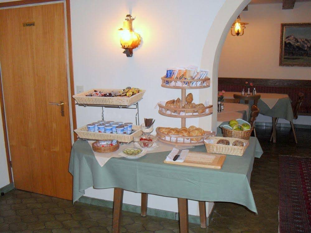 Фото Hotel Garni Brunnthaler