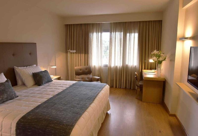 Фото Dazzler by Wyndham Asuncion