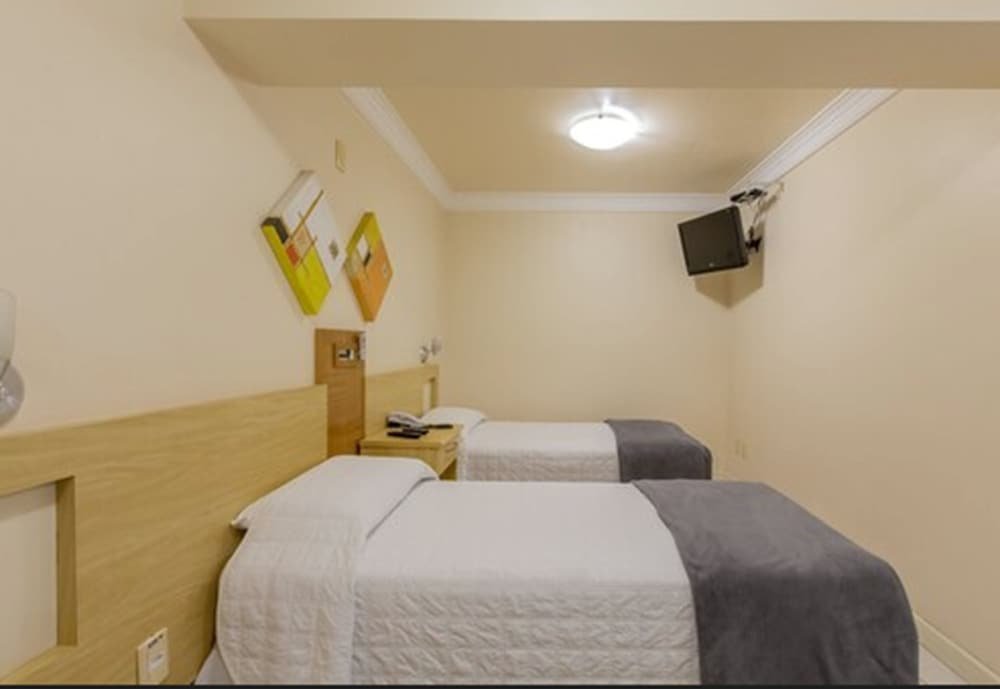 Фото Tri Hotel Executive Criciúma