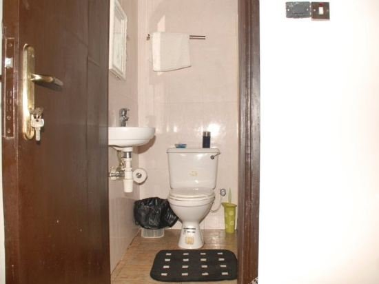 Фото Precinct Comfort Services, Yaba