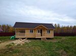 Karkasnye doma by (Dziarzhynskaga Avenue, 8) ، بناء بيت الصيف