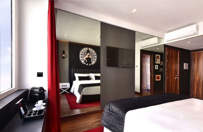 Фото Maxime Hotel