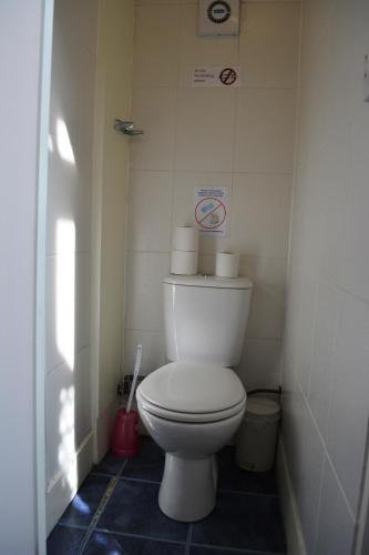 Фото Falcon Hotel