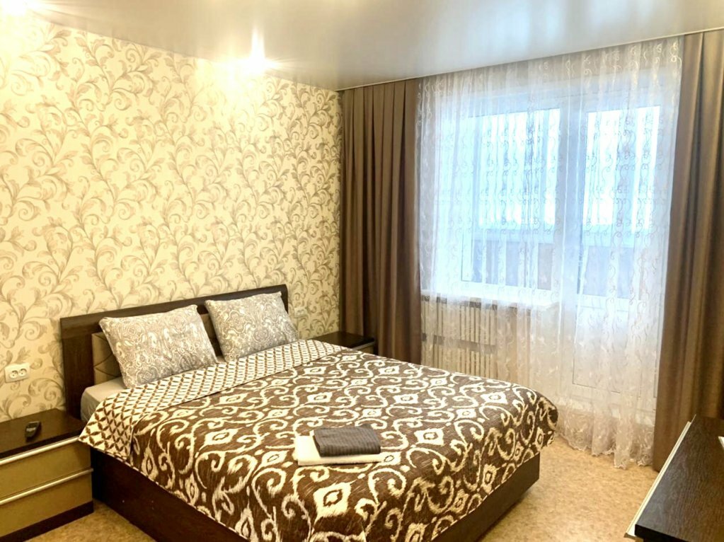 سكن للإيجار اليومي Na Ammosova 2-h Komnatniye Apartments Mirnydom ، ، صورة