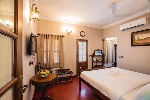 Фото 19 Villa Mira