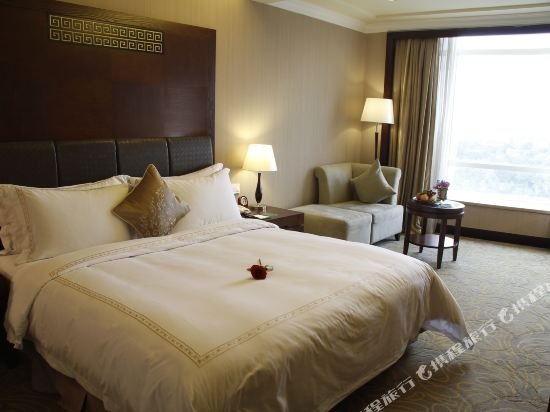 Фото Royal Marina Plaza