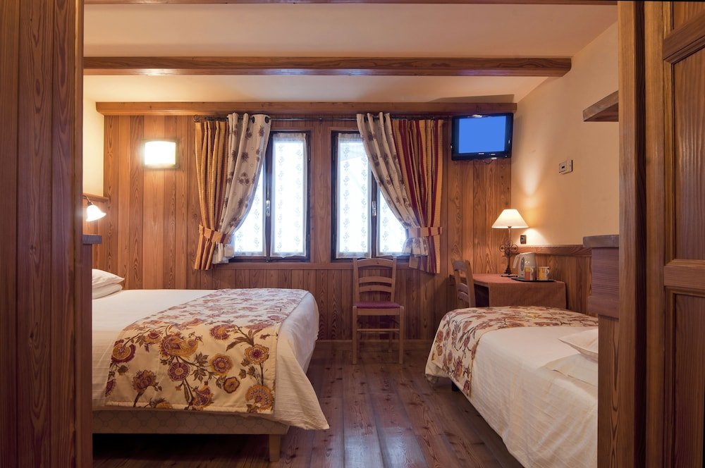 Фото Hotel Castor