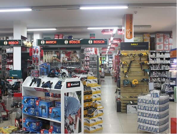 متجر مستلزمات البناء Omerogullari Building Market - Halkali Branch ، اسطنبول، صورة