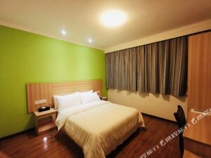 Гостиница Poly Hotel