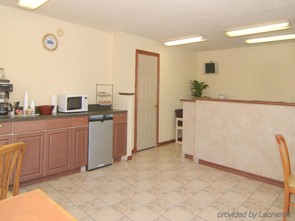 Фото Rodeway Inn Lake City I-75