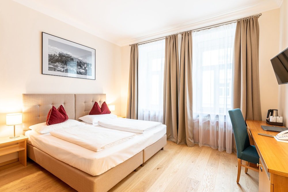 Фото Wolf Dietrich