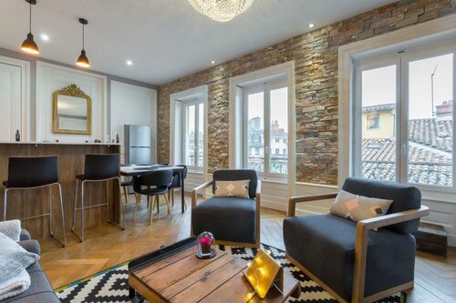 Гостиница Les toits du Vieux Lyon