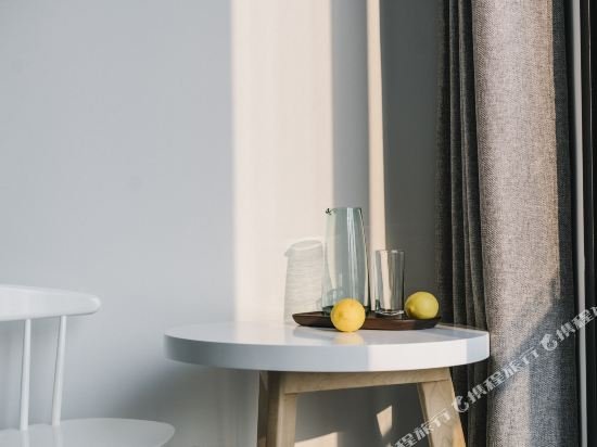 Фото BaseLIVING Wending Serviced Apartment