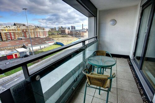 Гостиница Gateway Apartments в Лидсе