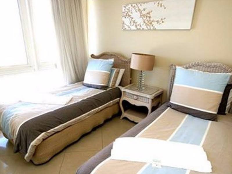 Фото Boulevard North Holiday Apartments