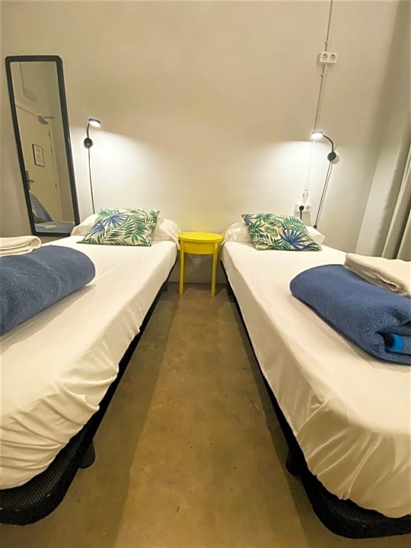 Фото The Loft Hostel Barcelona