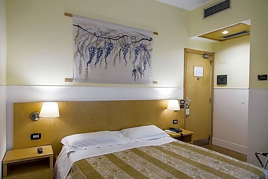 Фото Hotel Aphrodite