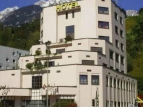 Гостиница Hotel Karwendel в Инсбруке