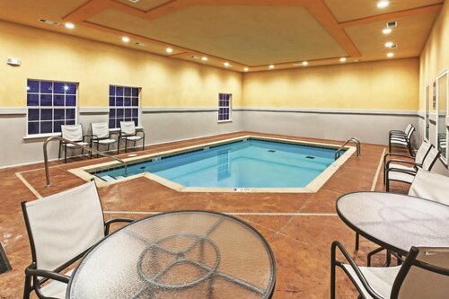 Гостиница La Quinta Inn & Suites by Wyndham Claremore