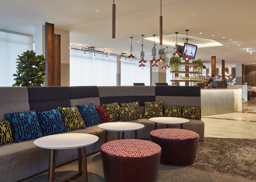 Фото Holiday Inn Express Sydney Airport, an Ihg Hotel