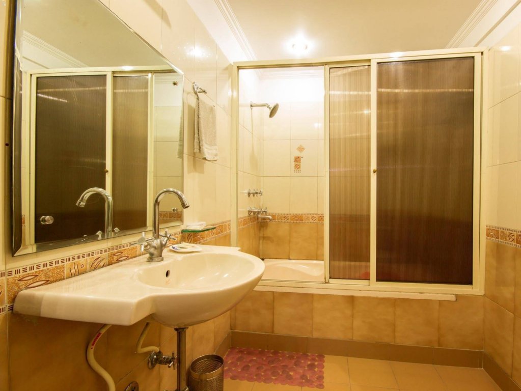 Фото Hotel C Park Inn