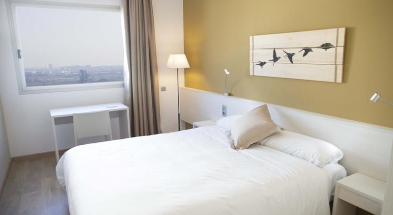 Фото B&b Hotel Viladecans