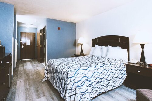 Гостиница Coratel Inn & Suites by Jasper Park City