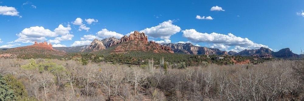 Фото Cedars Resort