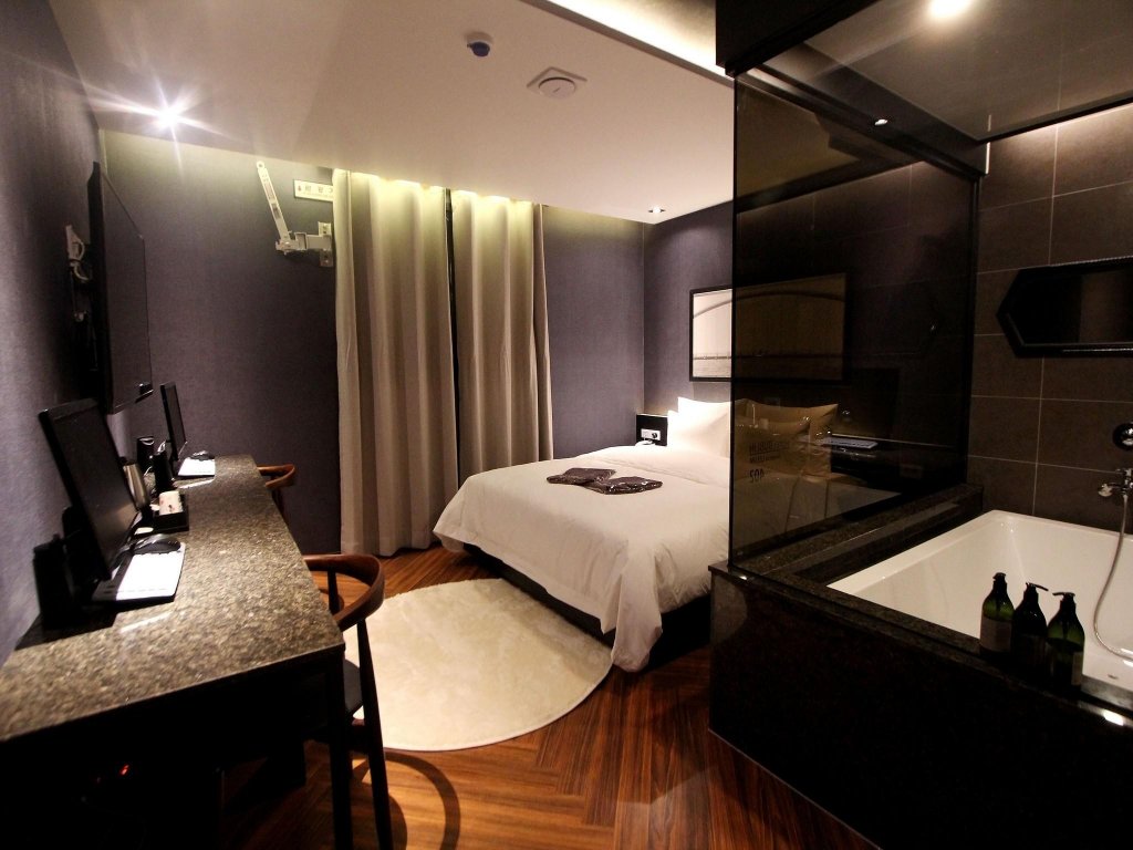 Фото Dublin Hotel