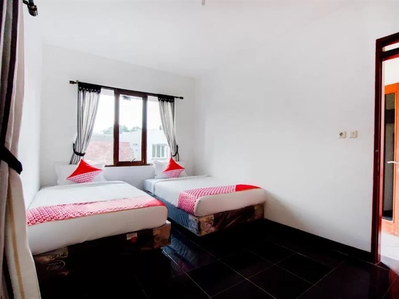 Фото Oyo 3029 Diamond Cisitu Residence Syariah