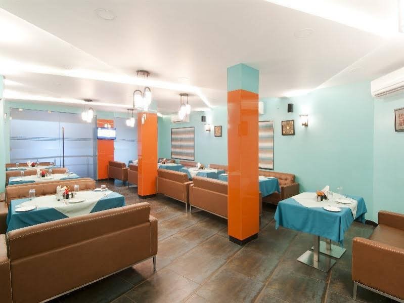 Фото Oyo 4155 Hotel The Sudesh